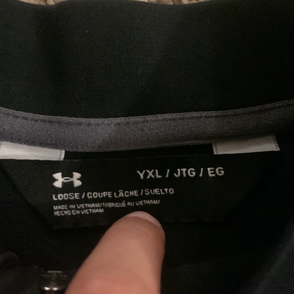 Under Armour light sweater/jacket - Picture 3 of 3